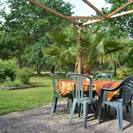 Вилла Maison Spacieuse Au Calme